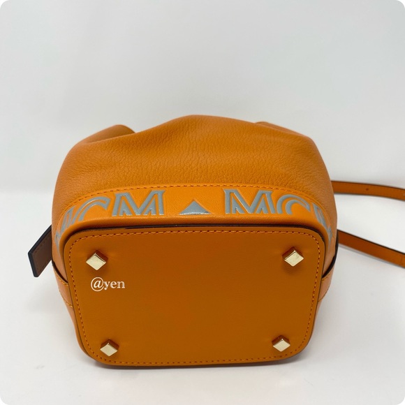 MCM AUTHENTIC autumn maple Milano drawstring crossbody bag - Picture 15 of 16